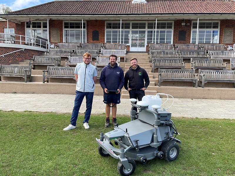 Bedford School Invests in Groundbreaking  RM21 Combo Mower