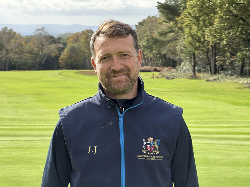 Attraxor helps refine greens and tame seed heads at Crowborough Beacon