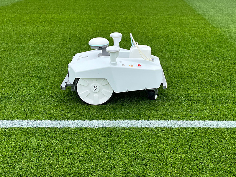 Paint and precision: Agrovista’s new line-marking duo sets new standards