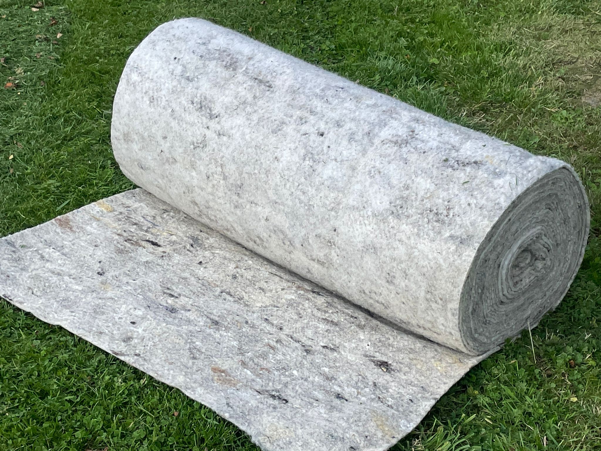 BioWool® weed suppressant mulch mats 3