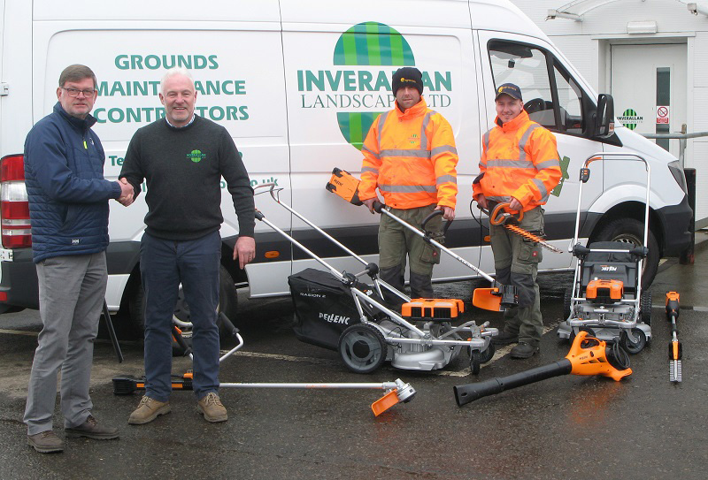 Allan Wright (Far left) - Agrovista Amenity