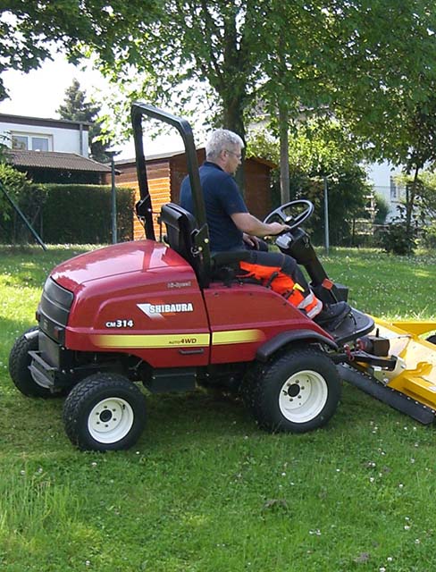 Shibaura out front mower